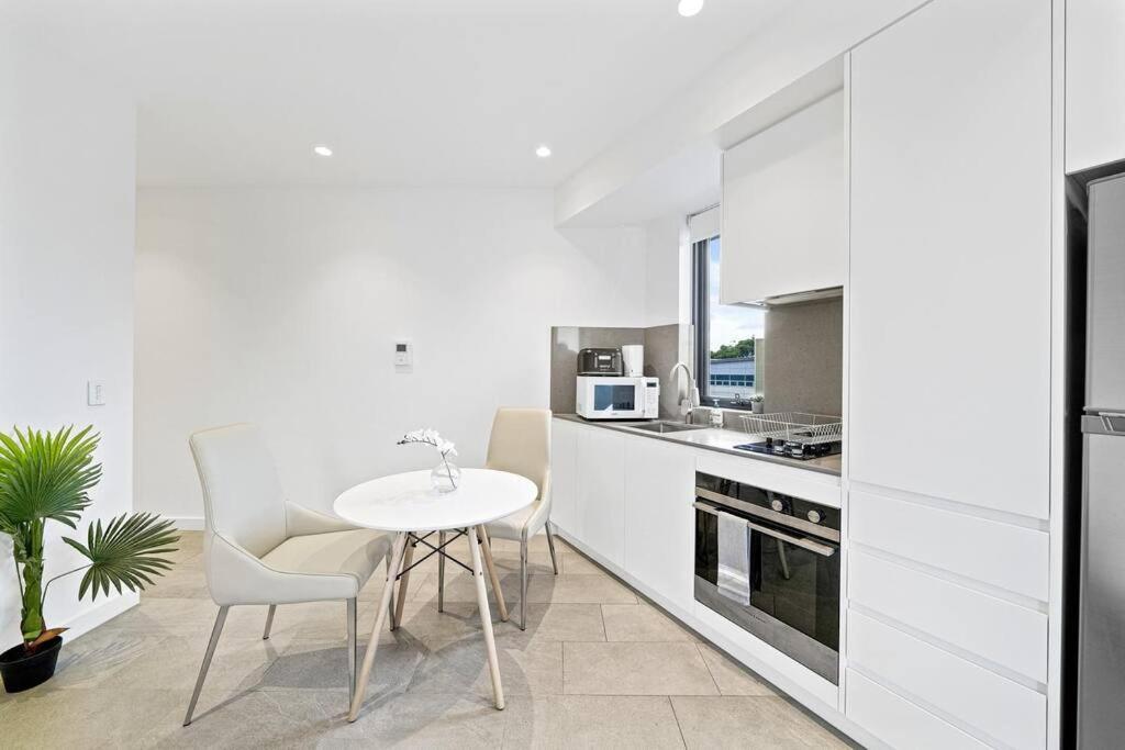 Studio For Long Term Tenants In Strathfield Cbd Sydney Exterior photo
